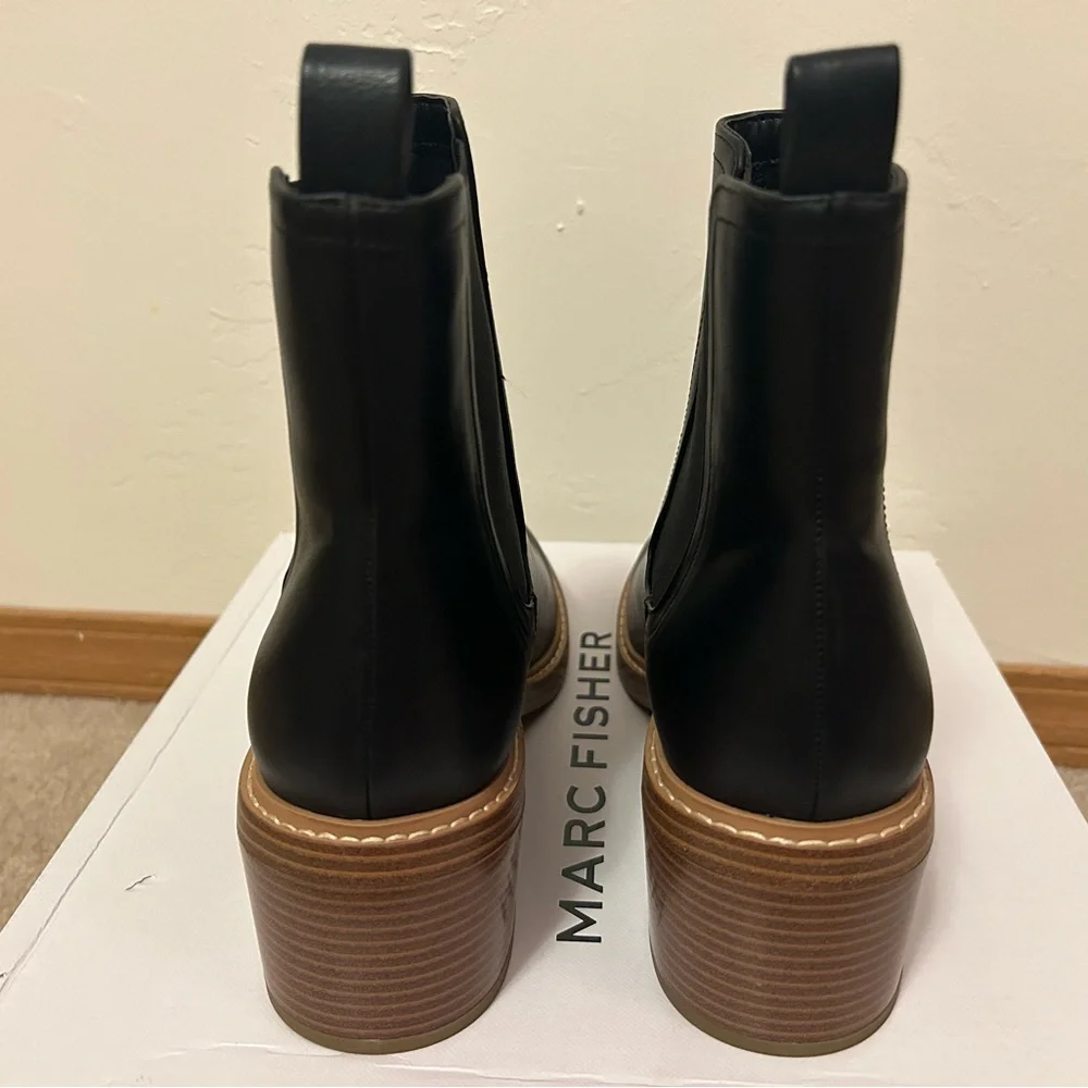 Marc Fisher Black Chelsea Boots Size 8.5. Brand New! - Picture 2 of 5